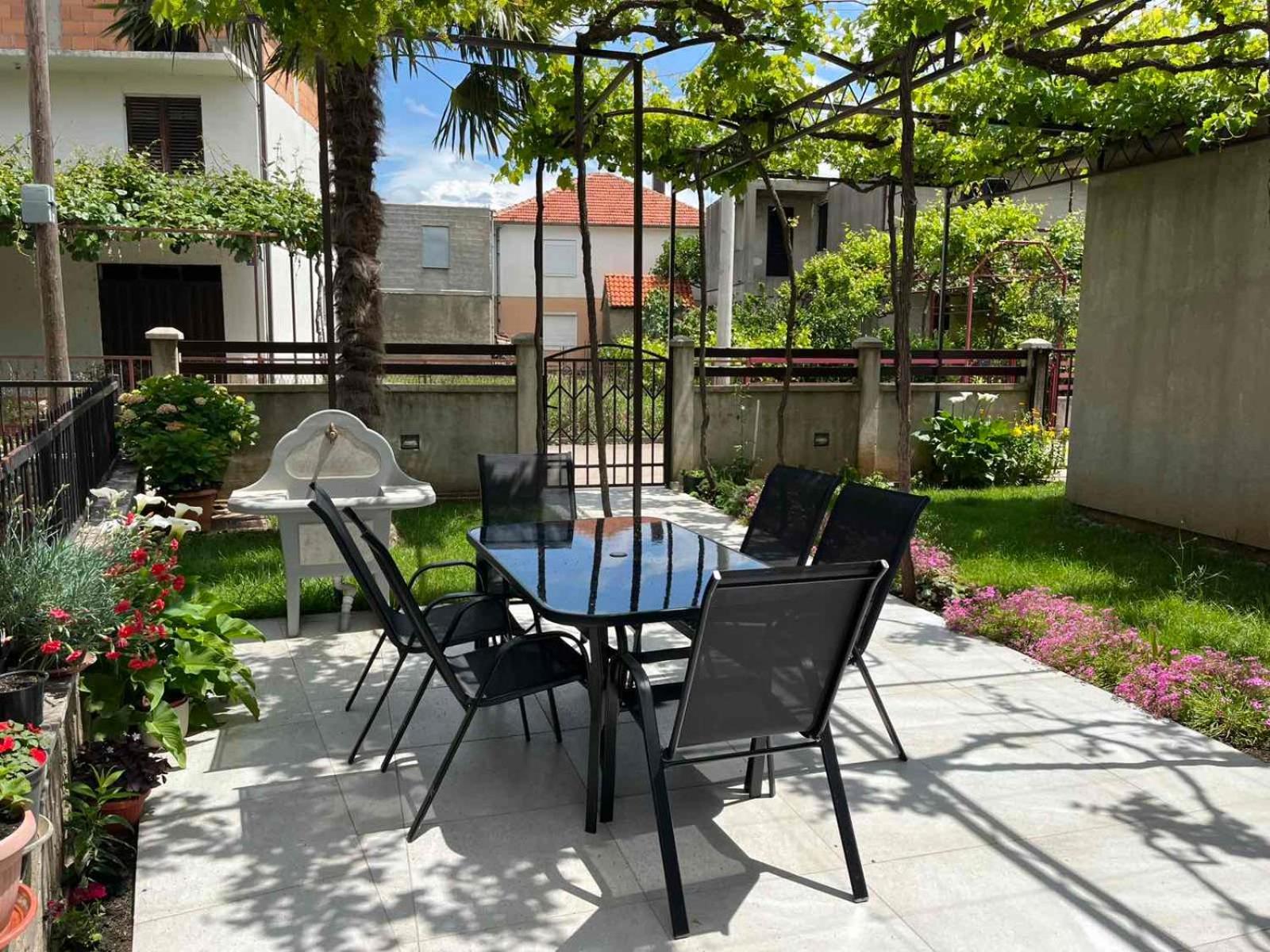 Apartmani Trebinje B&I Ngoại thất bức ảnh
