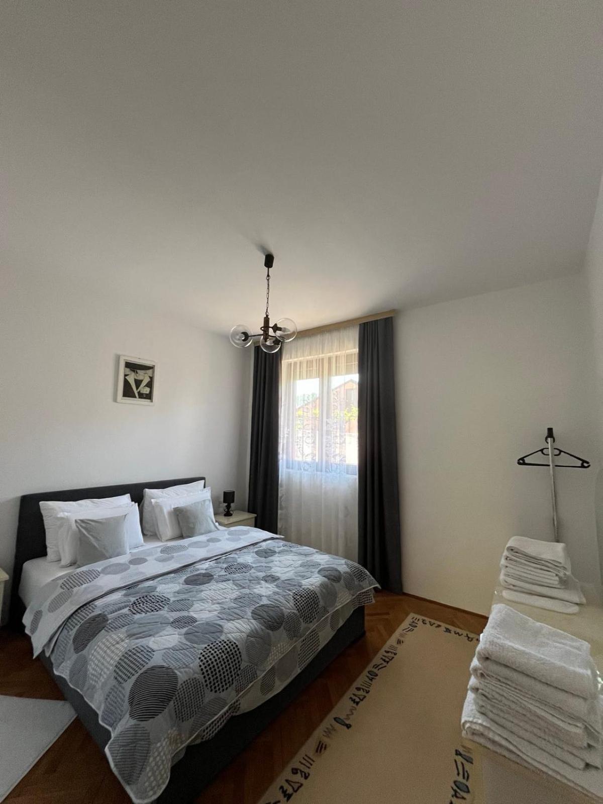 Apartmani Trebinje B&I Ngoại thất bức ảnh